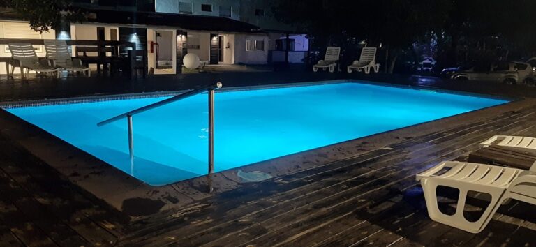 Hotel American Piscina