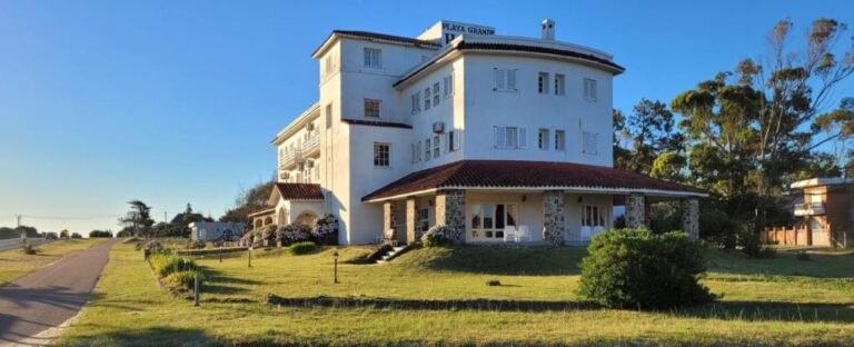 Hotel Playa Grande